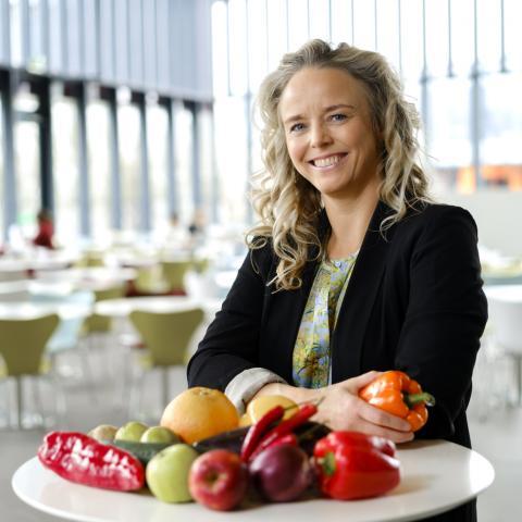 Anna Sigríður Ólafsdóttir,hlýtur fyrstu verðlaun í frumkvöðlahraðlinum AWE fyrir Bragðlaukaþjálfun